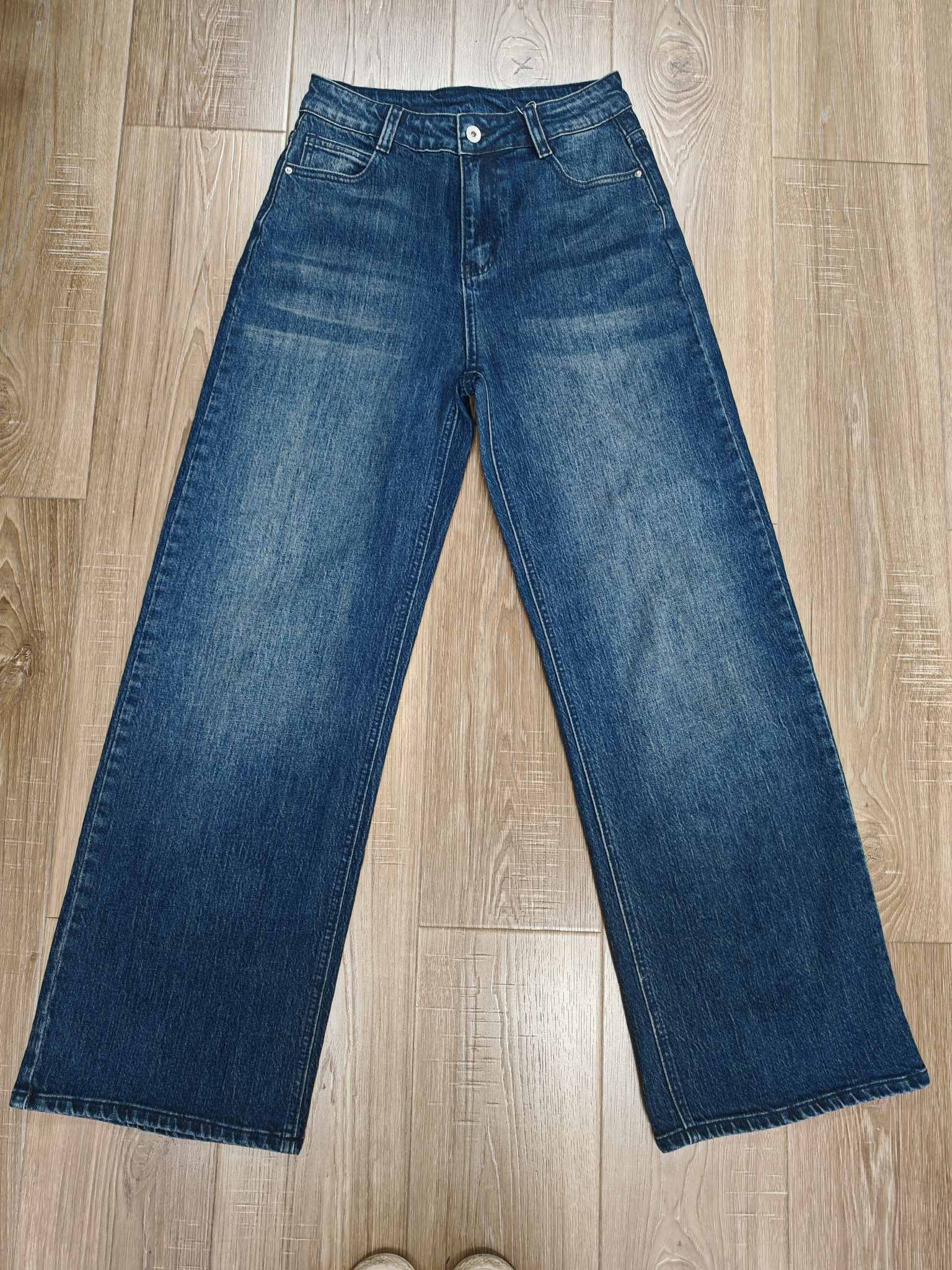 wide leg jeans