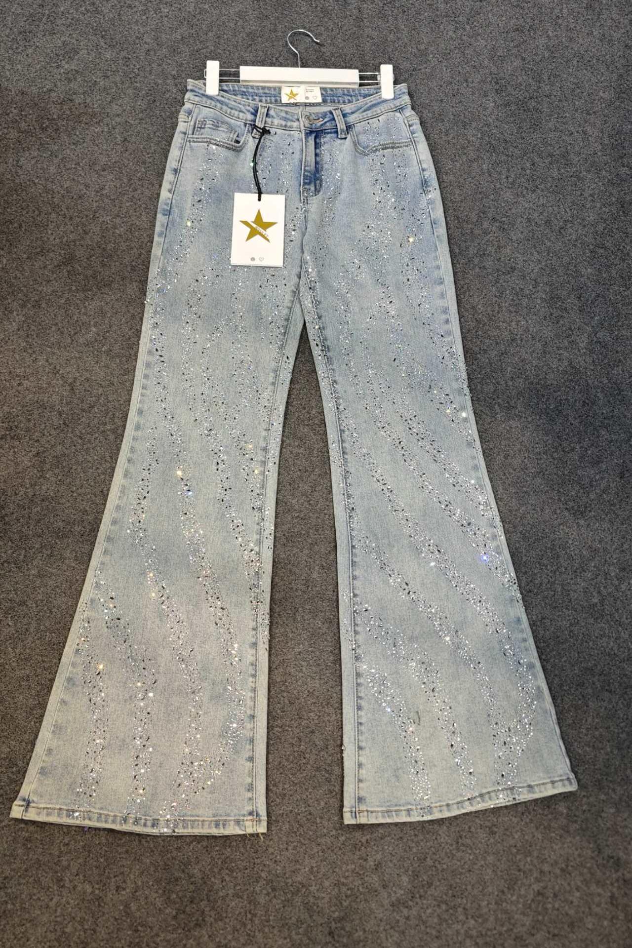 flared jeans