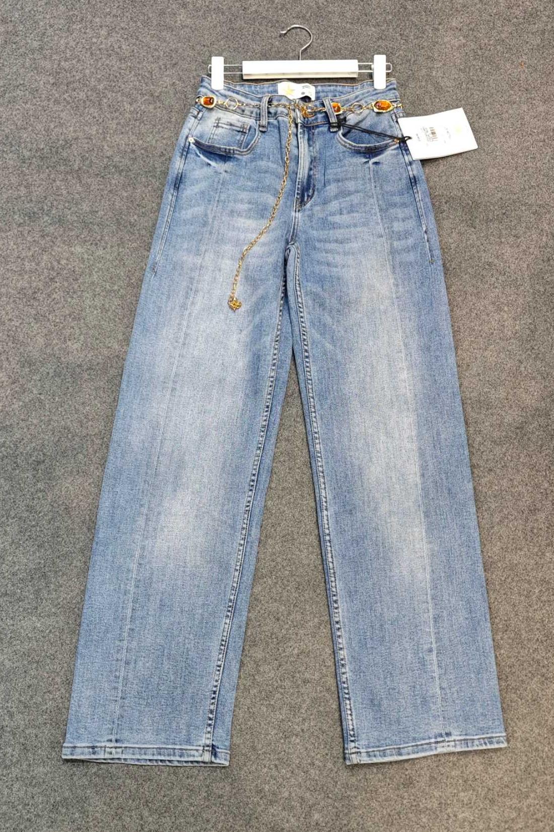 straight jeans
