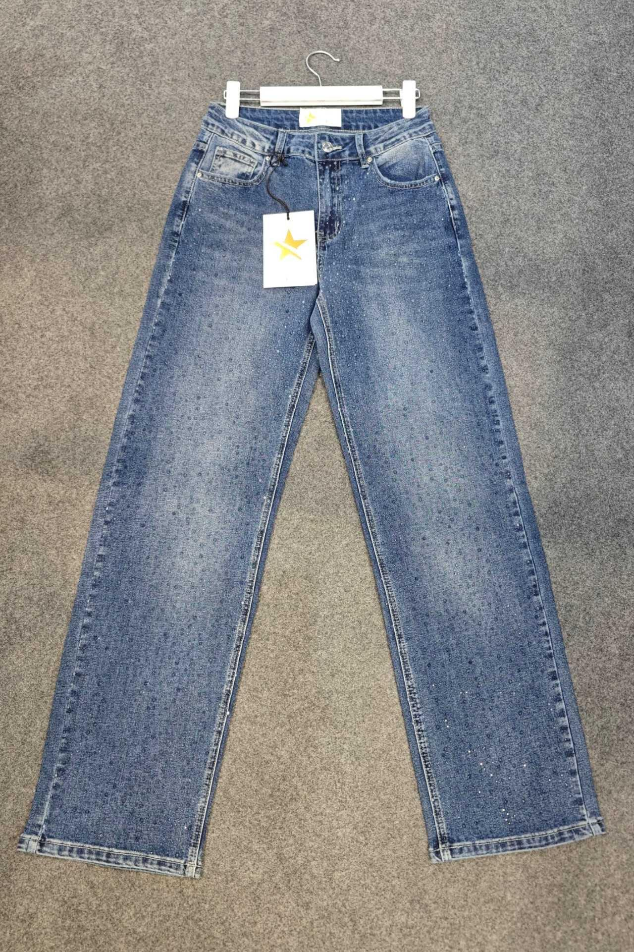straight jeans